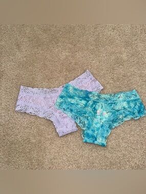 PINK Victoria's Secret Women’s Lavender Lace Cheeky Panties Sz S NWT